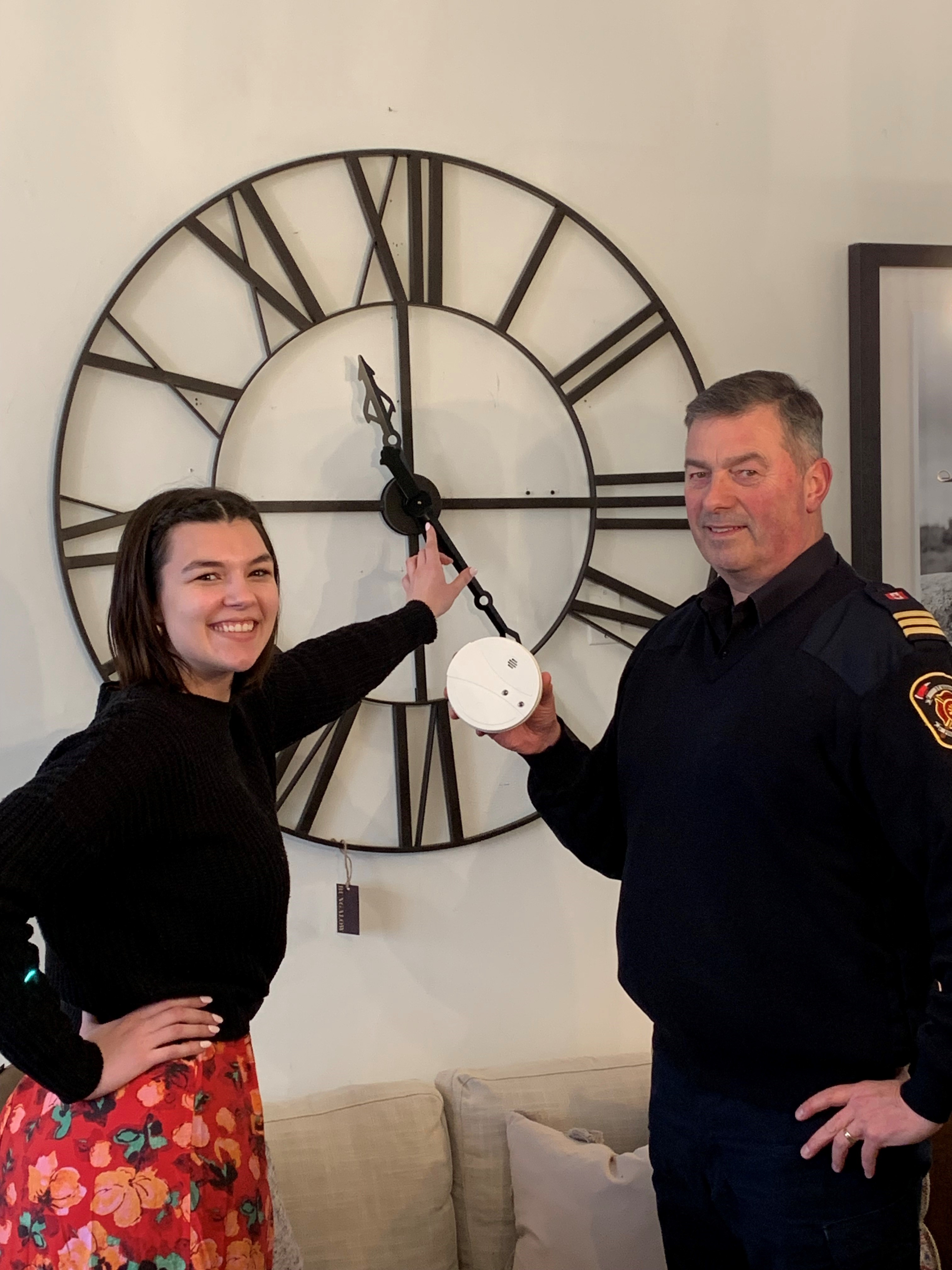 Gina Koot from Bungalow joined Chief Fire Prevention Officer Brian Leverton to remind residents to change the batteries in the smoke and CO alarms when the clocks go forward this Sunday.