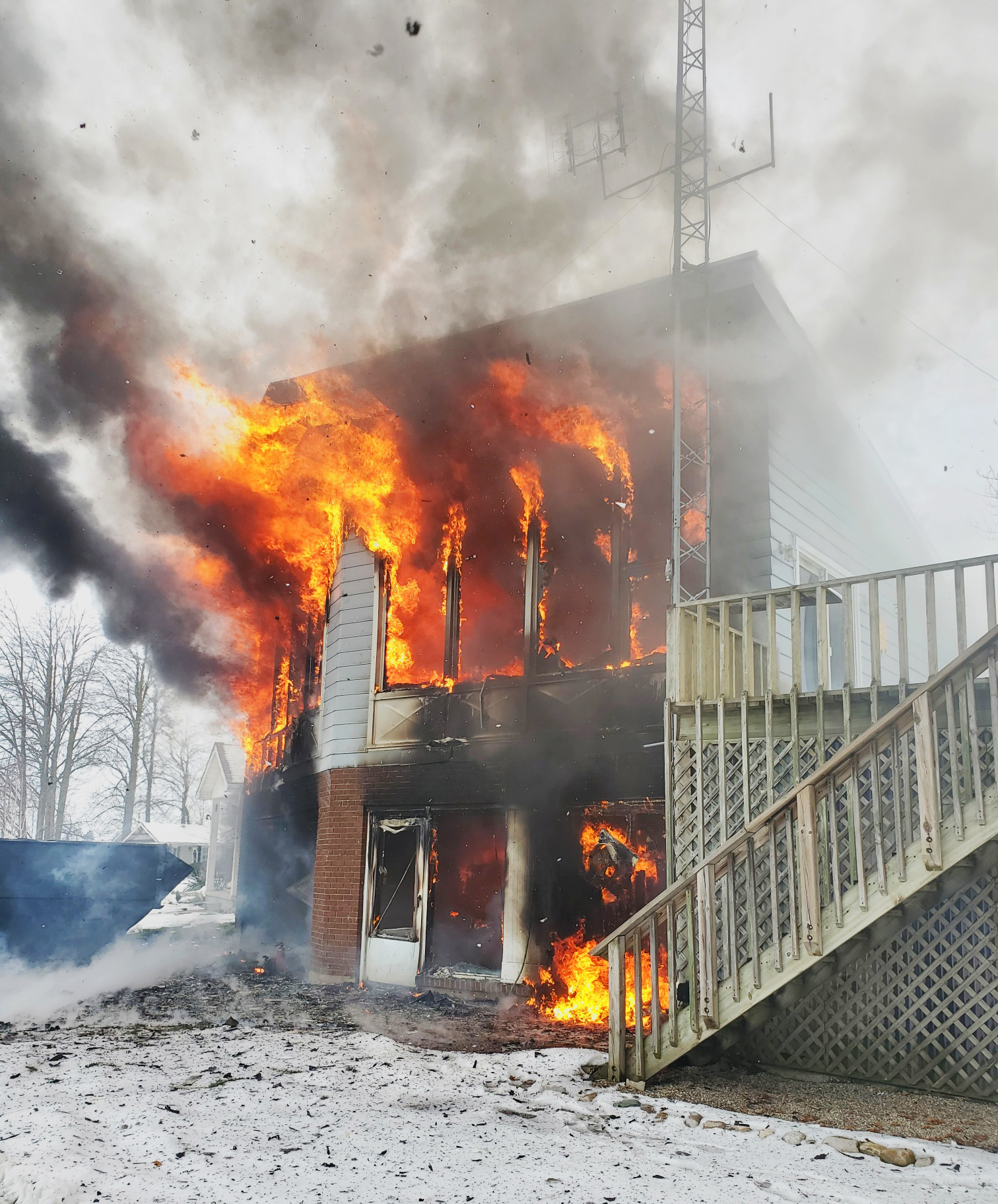 A recent house fire near the town of St. Marys where working smoke alarms were credited for there being no fatalities.