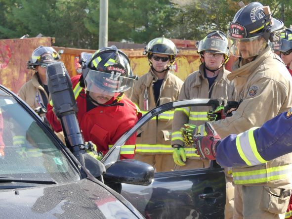 Advanced vehicle extrication training course