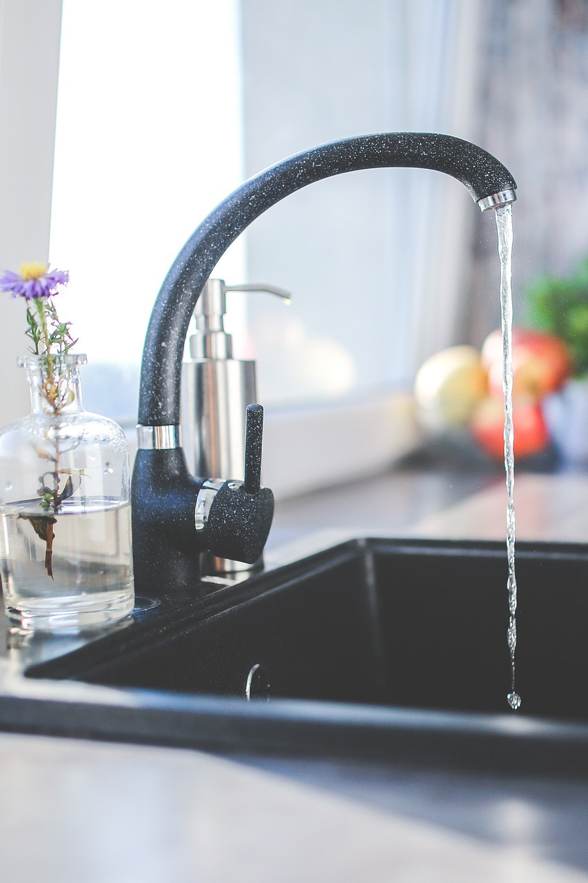 Image of water pouring from a tap