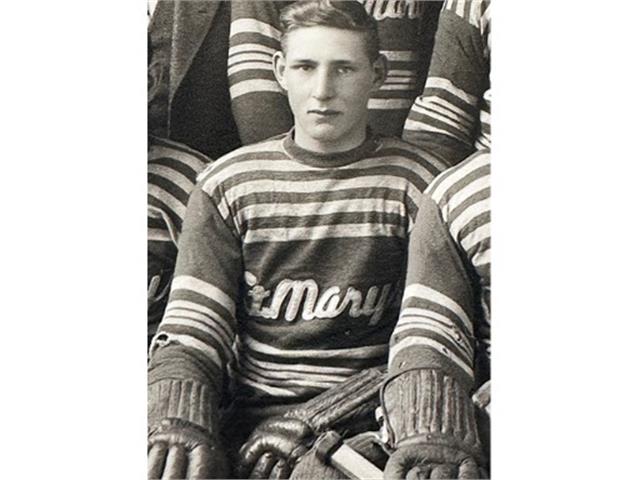 Ferris Stewart team hockey photo in uniform